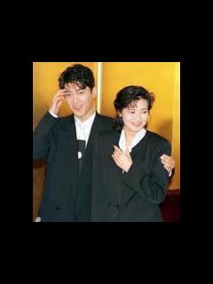 [x]薬丸裕英 石川秀美結婚 結婚式はハワイで！？ - YouTube