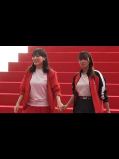 [x]綾瀬はるか＆深田恭子が仲良く手つなぎで、じゃんけんグリコ！ホリプロタレント豪華出演で男女対抗戦 江崎グリコ新TV-CM「じゃんけんグリコ開幕 ...