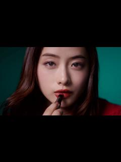 [x]石原さとみ、セクシーで美しい唇がアップに... 『オーブタイムレスカラーリップ』WEB動画 - YouTube