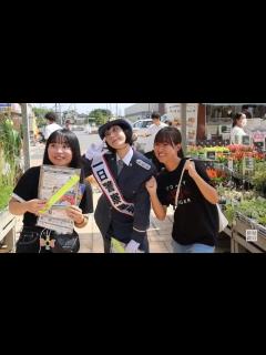 [x]鳥居みゆきさんが一日警察署長 交通安全呼び掛け - 毎日動画