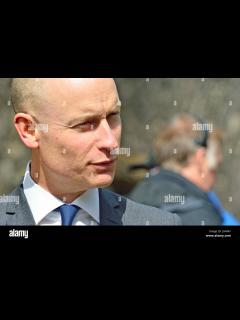 [x]People could be 'using tech at home' to reduce pressure on NHS ...