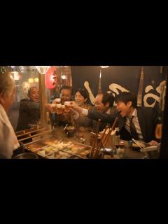 [x]堤真一＆満島ひかり、ビールの旨さを歌って「幸せ～」「キリン一番搾り生ビール」新CM「銭湯」篇、「屋台」篇 - YouTube