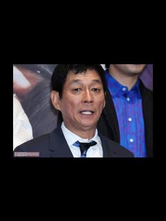 [x]元モー娘。飯窪春菜をマッチング！明石家さんまが結婚に気を揉む“息子”二千翔さん、超自然体YouTuberだった - YouTube