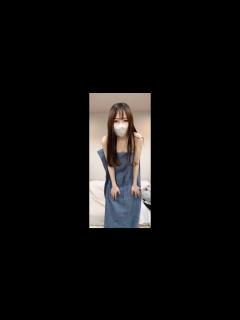 [x]タオルで隠しながら生着替えしてみたら… - YouTube