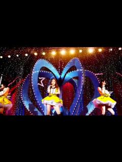 [x]「誰が2人を出会わせたのか？」TVCM/ AKB48[公式] - YouTube